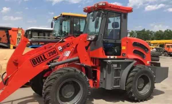 Шины на Фронтальный погрузчик BULL SL250