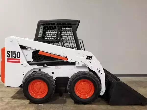 Шины на Мини-погрузчик Bobcat S150