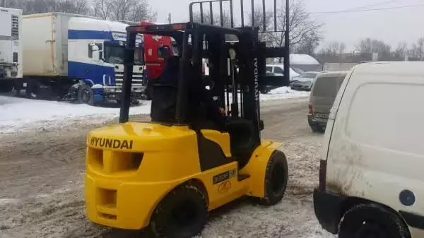 Шины на Вилочный погрузчик Hyundai 33DF-7