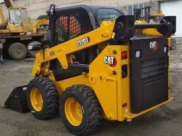 Шины на Мини-погрузчик Caterpillar 232D3