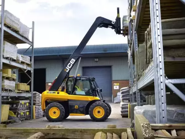 Шины на Телескопический погрузчик JCB 516-40