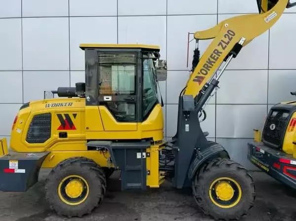 Шины на Фронтальный погрузчик WORKER Zl 20