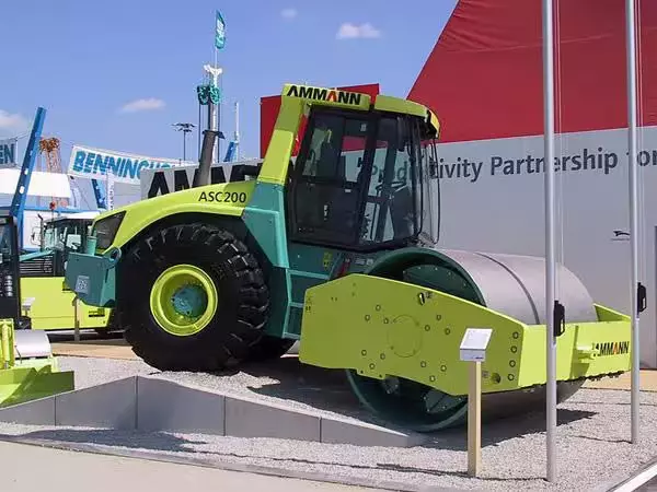 Шины на Грунтовый каток AMMANN ASC 200D