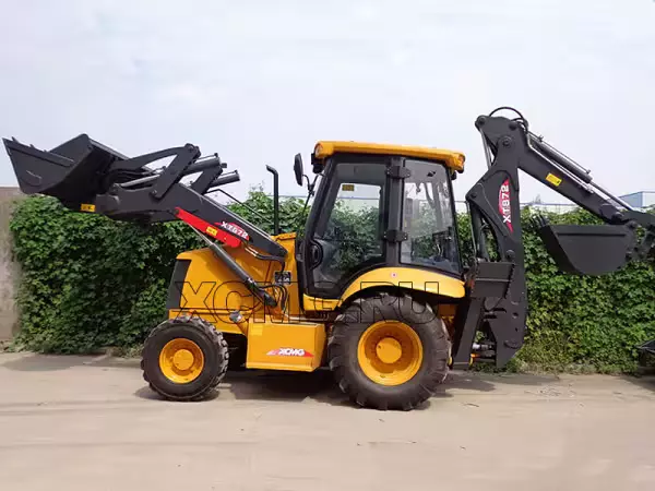 XT872